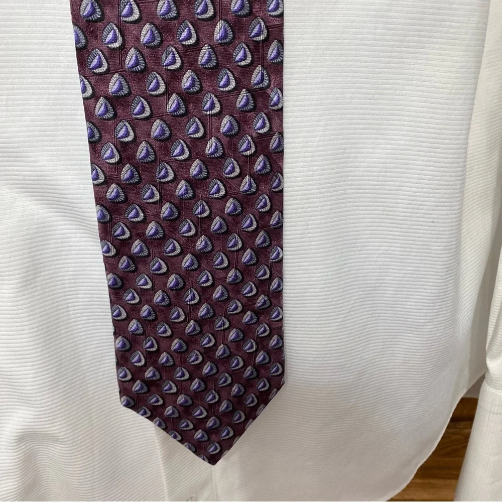 Ermenegildo Zegna Mens Tie Woven 100% Silk Purple Grey Geometric‎ Abstract Print